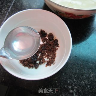 碎碎冰红糖冰凉粉的做法步骤：3