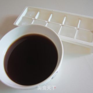 碎碎冰红糖冰凉粉的做法步骤：4