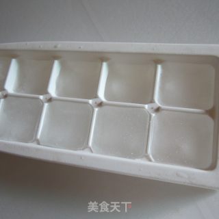 碎碎冰红糖冰凉粉的做法步骤：7