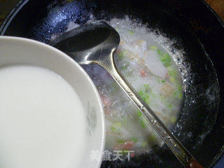 芹菜火腿肠香芋羹的做法步骤：11