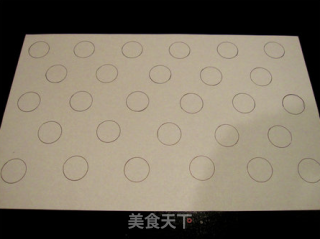 巧克力马卡龙的做法步骤：1