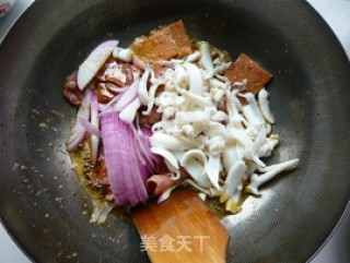 风靡街头的大锅菜——炒什锦的做法步骤：6