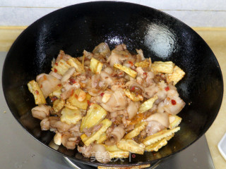 苦瓜回锅肉的做法步骤：19