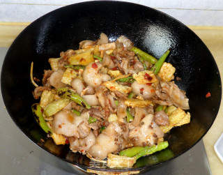 苦瓜回锅肉的做法步骤：21