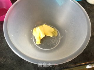 蓝莓纸杯蛋糕的做法步骤：2