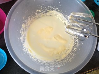 蓝莓纸杯蛋糕的做法步骤：8