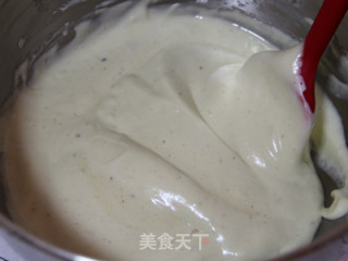 莓果酸奶戚风蛋糕的做法步骤：6