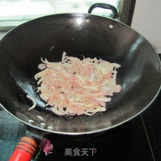 素炒洋葱丝的做法步骤：5