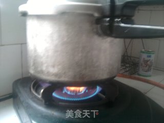 冬菇猪脚汤的做法步骤：9