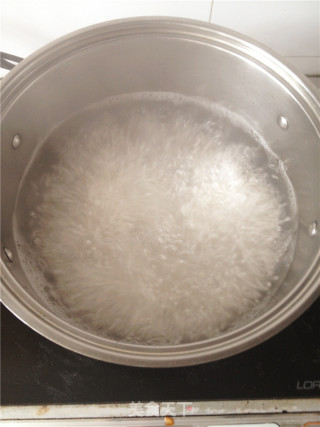 港式甜品----芒果西米露的做法步骤：2