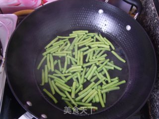 姜汁豆角的做法步骤：6