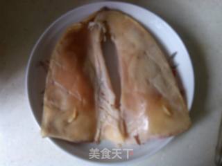 墨魚炖鸡的做法步骤：1