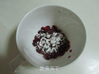 蔓越莓天使蛋糕的做法步骤：2