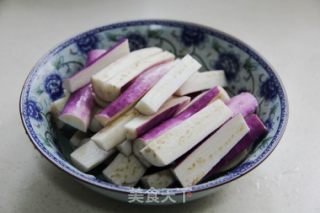 鱼香茄子煲的做法步骤：1