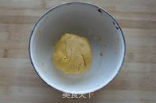 南瓜饼的做法步骤：3