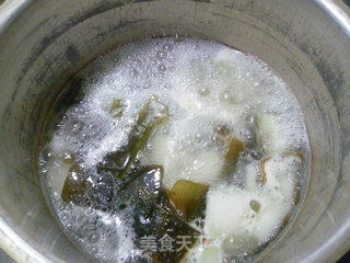 冬瓜海带肉骨汤的做法步骤：11