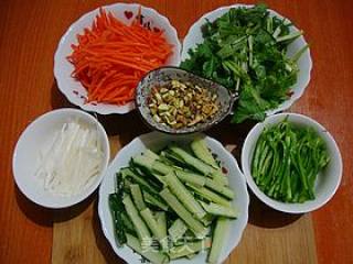 爽口小凉菜------【生拌老虎菜】的做法步骤：2