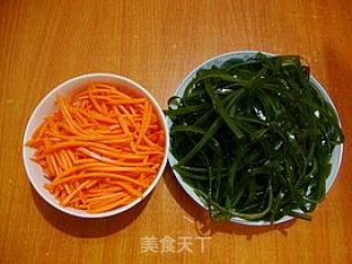 爽口小凉菜-----【凉拌黄豆海带丝】的做法步骤：2