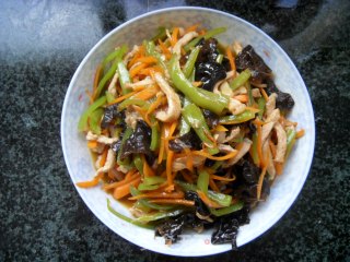 鱼香肉丝的做法步骤：15