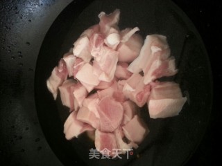 蜜汁五花肉的做法步骤：2