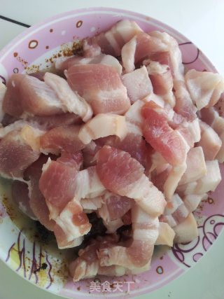 美味红烧肉的做法步骤：1
