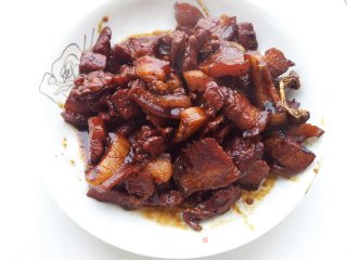 美味红烧肉的做法步骤：6