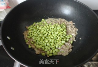 【毛豆木耳炒肉丝】的做法步骤：6