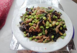 【毛豆木耳炒肉丝】的做法步骤：8
