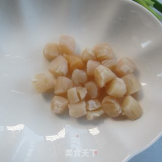 干贝煸花菜的做法步骤：1