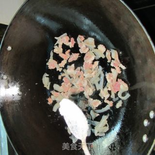 土豆丁炒肉的做法步骤：3