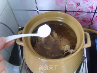 【营养靓汤】——茶树菇煲鸡的做法步骤：11