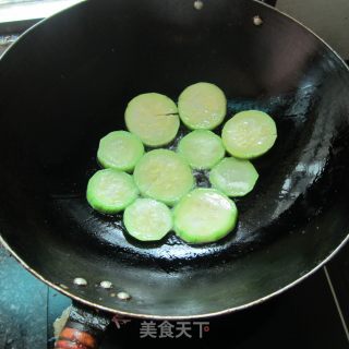 美味丝瓜片的做法步骤：5
