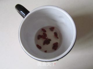 清心苦瓜的做法步骤：1