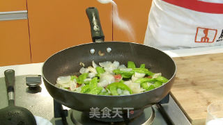 百合炒兰豆的做法步骤：3