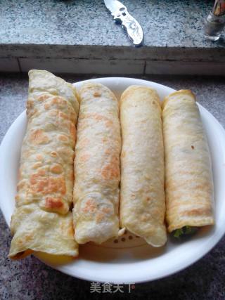 早餐蔬菜鸡蛋饼的做法步骤：1
