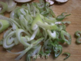 鲜美双胞菇汤的做法步骤：2