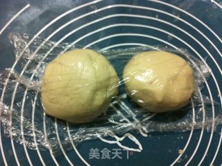 榨菜鲜肉月饼的做法步骤：7