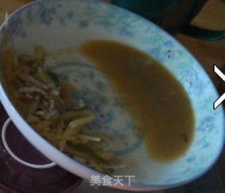 酸辣土豆丝卷饼的做法步骤：2