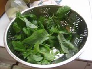 苋菜炒黑豆芽的做法步骤：2