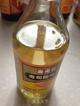 寿司的做法步骤：1