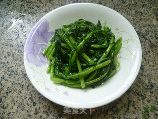 清炒茼蒿的做法步骤：6