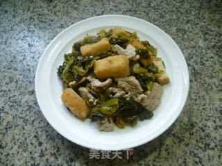 油豆腐里脊肉炒酸菜的做法步骤：11