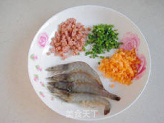 【虾仁火腿鸡蛋饼】--- 值得推荐的早餐饼的做法步骤：2
