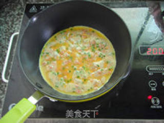 【虾仁火腿鸡蛋饼】--- 值得推荐的早餐饼的做法步骤：8