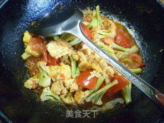 鸡蛋番茄炒花菜的做法步骤：13