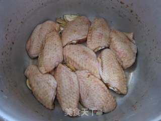 家常风味烤翅的做法步骤：2