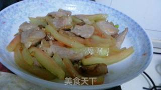 西瓜皮小炒肉的做法步骤：10