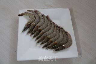 蒜蓉开边虾的做法步骤：1