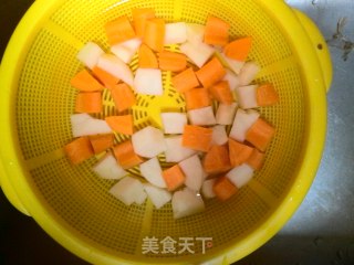 咖喱排骨饭的做法步骤：1