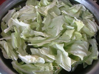 手撕包菜的做法步骤：3